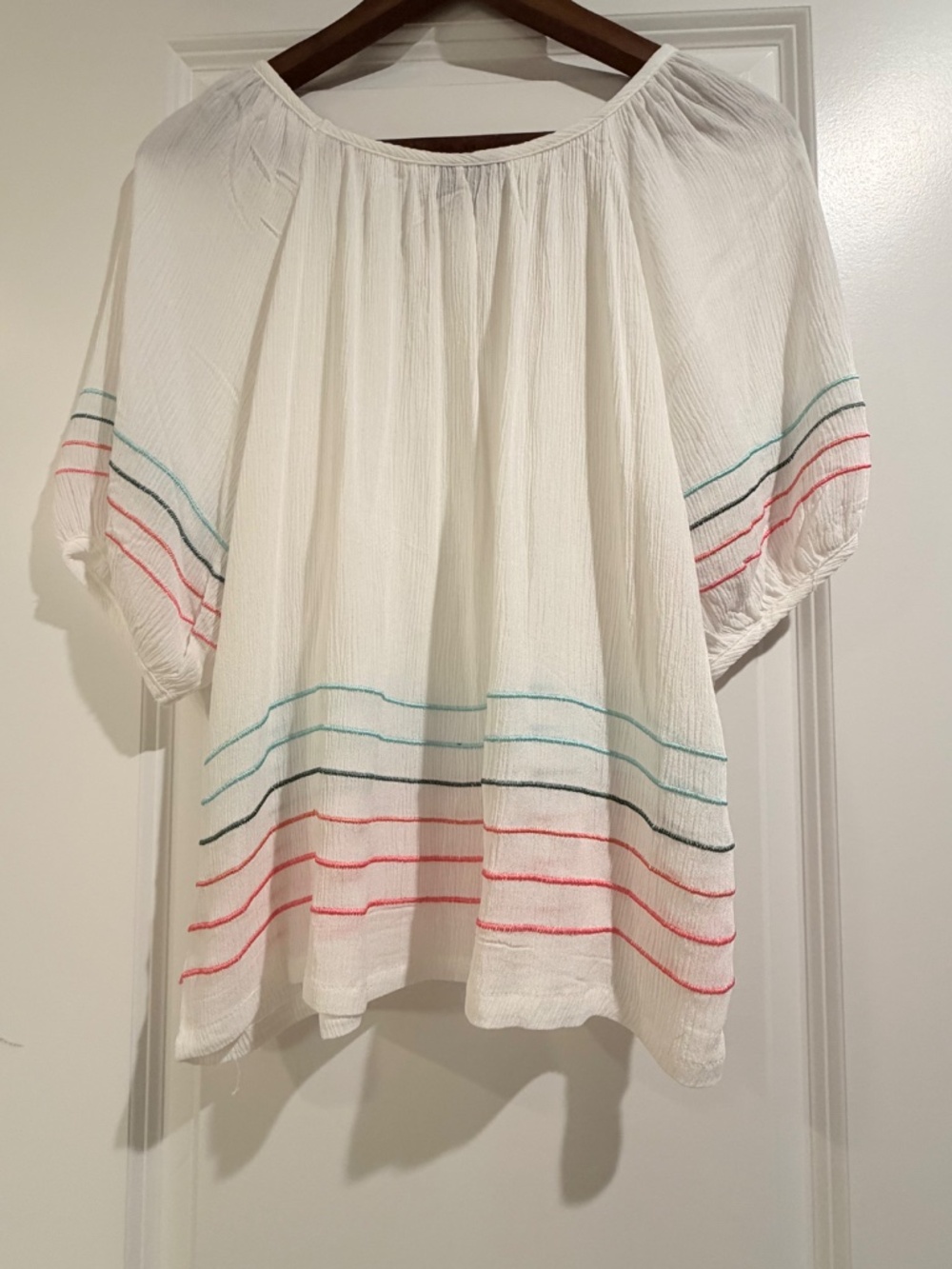 NWOT - Bobeau White Embroidered Stripe Rayon Blouse - XS - Picture 2 of 7